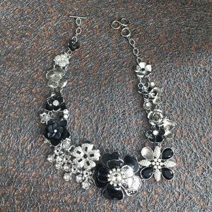 White House Black Market statement necklace